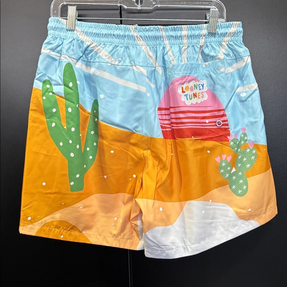 Looney Tumes Embroidered character trunks elastic/drawcord,mesh lined,pockets - Picture 5 of 11